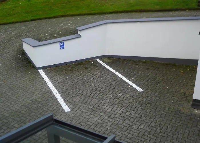 Broche شقة هيلشنباخ